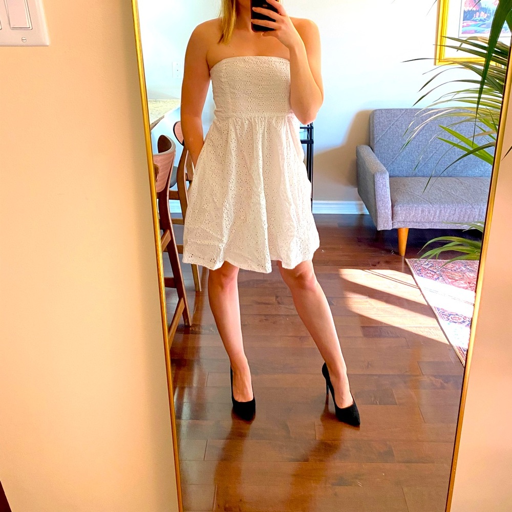 Elegant white Zara dress